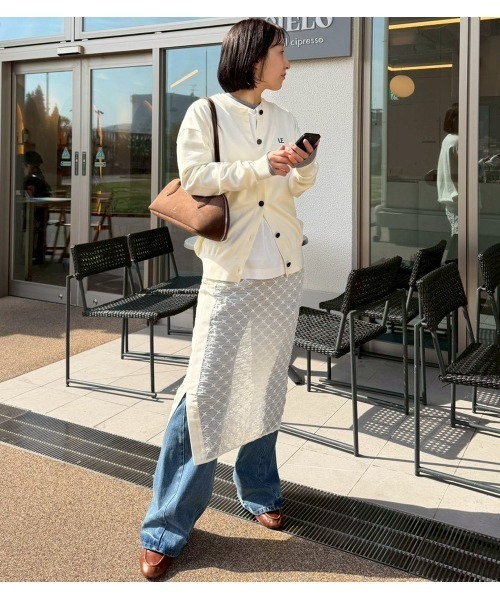 LE CIEL BLEU(ルシェルブルー)の「シフォンシュリンクレースペンシルスカート / Chiffon Shrink Lace Pencil Skirt(スカート・レディース・ホワイト/ブラック・34/36/38)」の22枚目の写真