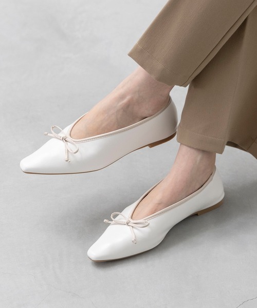 welleg（ウェレッグ）の「サテンリボン スクエアトゥ バレエシューズ（バレエシューズ・レディース・ホワイト系その他/アイボリー/ブラック/ブラウン・22.5cm/22.0cm/21.5cm/25.0cm/24.5cm/24.0cm/23.5cm/23.0cm/26.0cm/25.5cm）」の16枚目の写真