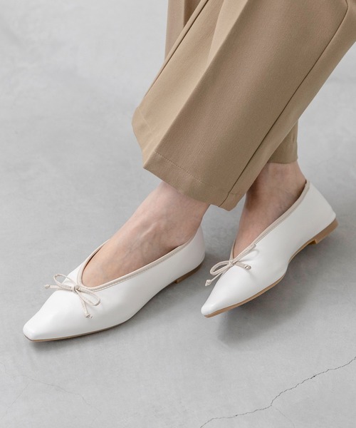 welleg（ウェレッグ）の「サテンリボン スクエアトゥ バレエシューズ（バレエシューズ・レディース・ホワイト系その他/アイボリー/ブラック/ブラウン・22.5cm/22.0cm/21.5cm/25.0cm/24.5cm/24.0cm/23.5cm/23.0cm/26.0cm/25.5cm）」の17枚目の写真