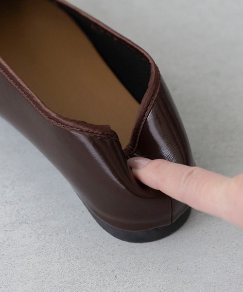 welleg（ウェレッグ）の「サテンリボン スクエアトゥ バレエシューズ（バレエシューズ・レディース・ホワイト系その他/アイボリー/ブラック/ブラウン・22.5cm/22.0cm/21.5cm/25.0cm/24.5cm/24.0cm/23.5cm/23.0cm/26.0cm/25.5cm）」の20枚目の写真