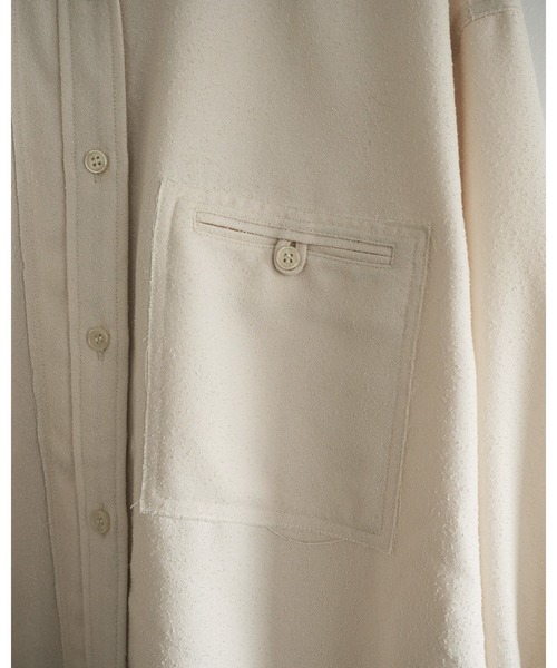 anuke（アンヌーク）の「Nep Over Shirts（シャツ/ブラウス・レディース・アイボリー/チャコールグレー・FREE）」の6枚目の写真