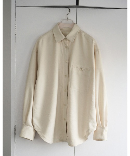 anuke（アンヌーク）の「Nep Over Shirts（シャツ/ブラウス・レディース・アイボリー/チャコールグレー・FREE）」の4枚目の写真