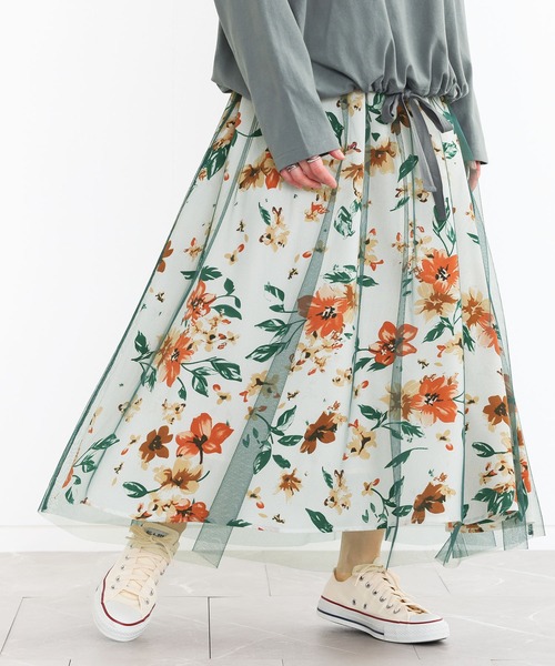 n'OrLABEL(ノアールレーベル)の「『花柄プリントチュールレイヤードスカート』(スカート・レディース・グリーン/ブラック・FREE)」の3枚目の写真