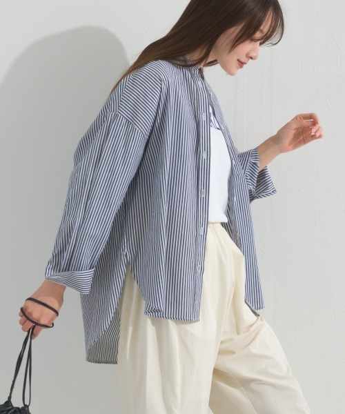 OMNES(オムネス)の「オーバーサイズバンドカラーストライプ長袖シャツ(シャツ/ブラウス・レディース・ネイビー/ブラック/グリーン・FREE)」の16枚目の写真