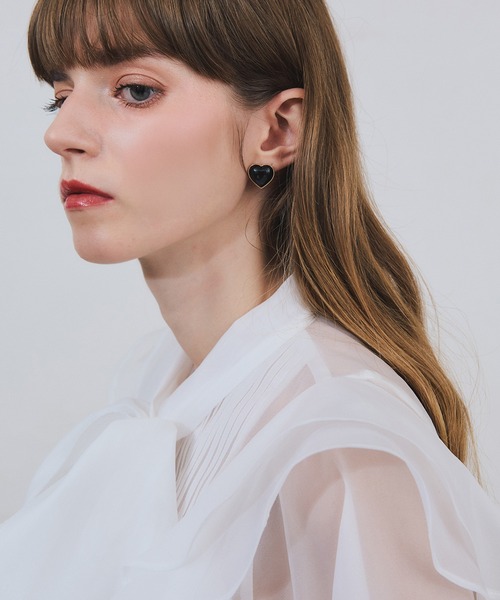 EIMY ISTOIRE(エイミーイストワール)の「EIMY プランプハートピアス(ピアス(両耳用)・レディース・ブラック/レッド・F)」の8枚目の写真