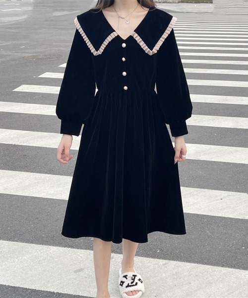 VIBGYOR(ヴィブジョー)の「襟付き フロントボタン Aラインワンピース(CZ)(ワンピース・レディース・レッド/ブラック・M/L)」の11枚目の写真