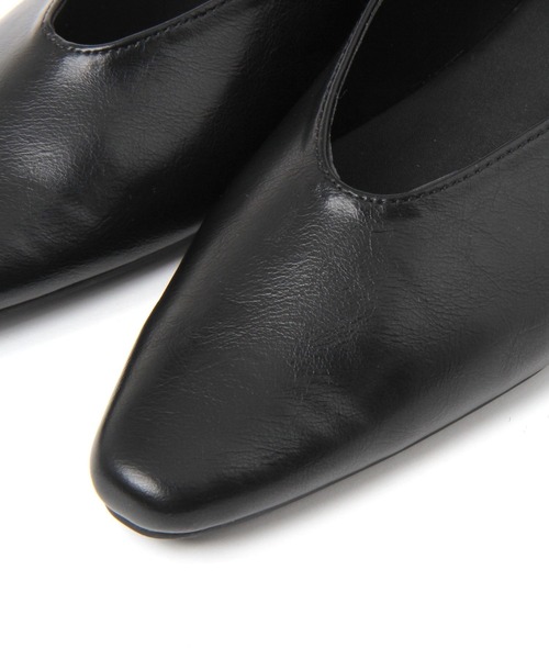 studio CLIP（スタディオクリップ）の「【抗菌防臭/クッションインソール】2WAYワンストラップバブーシュ（パンプス・レディース・オフホワイト/ブラック・MEDIUM/LARGE）」の7枚目の写真