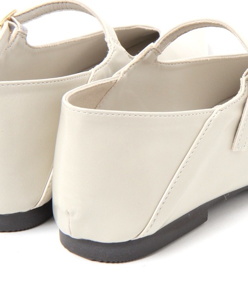 studio CLIP（スタディオクリップ）の「【抗菌防臭/クッションインソール】2WAYワンストラップバブーシュ（パンプス・レディース・オフホワイト/ブラック・MEDIUM/LARGE）」の13枚目の写真