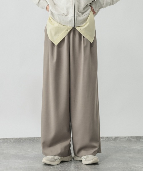 GLOBAL WORK(グローバルワーク)の「ギャザーイージーワイドパンツ/632953(その他パンツ・レディース・ブラック/ブラウン/ダークブラウン・MEDIUM/SMALL/LARGE)」の1枚目の写真