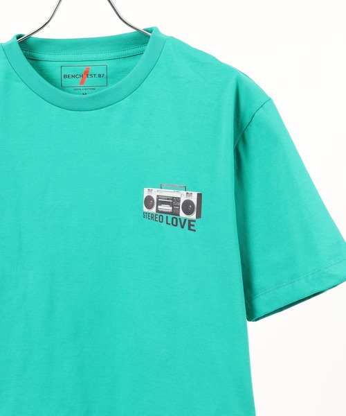 BENCH(ベンチ)の「Bench コットン プリント半袖TEEシャツ(Tシャツ/カットソー・メンズ・グレー/ベージュ系1/ベージュ系/ベージュ/ブラック/ホワイト/チャコールグレー/ネイビー/パープル/ホワイト系3/ホワイト系2/ホワイト系1/ホワイト系/ダークインディゴブルー/オールドローズ系/グリーン/ブルー/レッド/ネイビー系/グリーン系/ベージュ系2・L/M/XL)」の14枚目の写真