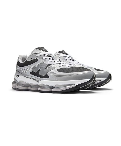 NEW BALANCE(ニューバランス)の「【New Balance】2000(スニーカー・レディース・グレー・23.5/23/25/24.5/24)」の1枚目の写真