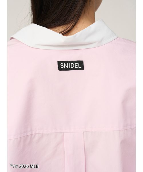 SNIDEL（スナイデル）の「【MLB】Sustainableワンポイントシャツ（シャツ/ブラウス・レディース・グリーン/ブルー/ピンク・F）」の15枚目の写真