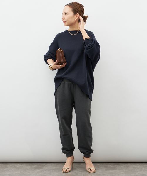 Deuxieme Classe(ドゥーズィエムクラス)の「【THE GREAT/ザ グレート】CROPPED SWEATPANT(その他パンツ・レディース・ブラック系その他・FREE)」の3枚目の写真