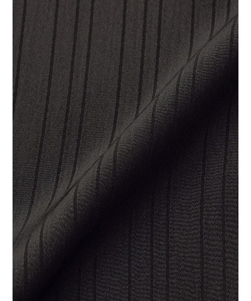 Perfect Suit FActory(パーフェクトスーツファクトリー)の「【軽やか/上品/光沢感】タックバルーンブラウス ブラック/グレー/オフホワイト/ピンク(Tシャツ/カットソー・レディース・オフホワイト/ライトグレー/ブラック/ピンク・S/M/L)」の6枚目の写真