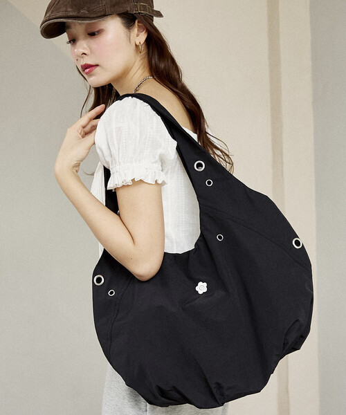 MARY QUANT(マリークワント)の「MARY QUANT × PUBLUX/マリークワント ハトメトートバッグ 限定展開(トートバッグ・レディース・ブラック/モカ/ライトグレー・ONE SIZE)」の1枚目の写真