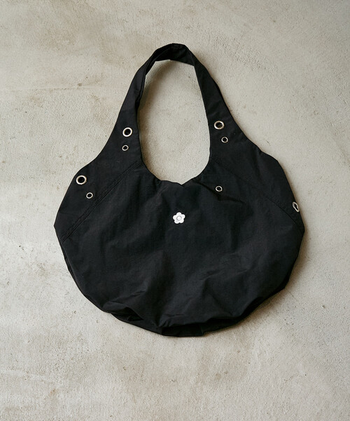 MARY QUANT(マリークワント)の「MARY QUANT × PUBLUX/マリークワント ハトメトートバッグ 限定展開(トートバッグ・レディース・ブラック/モカ/ライトグレー・ONE SIZE)」の14枚目の写真
