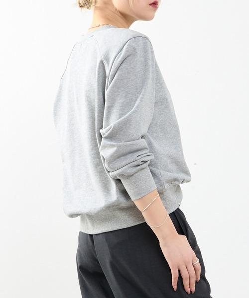 SOFFITTO（ソフィット）の「パワーショルダースウェット（スウェット・レディース・ホワイト/トップグレー/ブルー・FREE）」の16枚目の写真