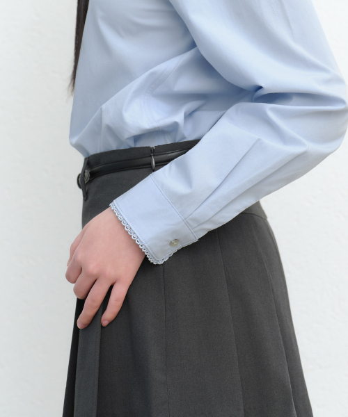 MUSINSA STANDARD WOMAN（ムシンサスタンダードウーマン）の「ウィメンズレーストリムシャツ[ペイルブルー]（シャツ/ブラウス・レディース・その他・SMALL/MEDIUM/LARGE/X-SMALL）」の6枚目の写真
