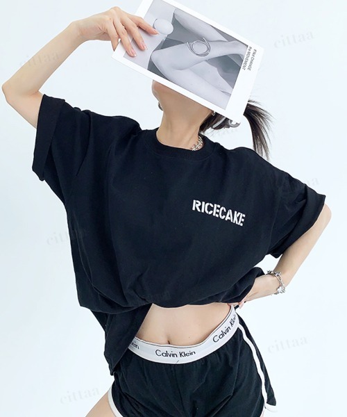 Dalfwin(ダールフィン)の「韓国ファッション RICECAKE英字プリント半袖Tシャツ(Tシャツ/カットソー・レディース・ホワイト/ブラック/グレー・FREE)」の15枚目の写真