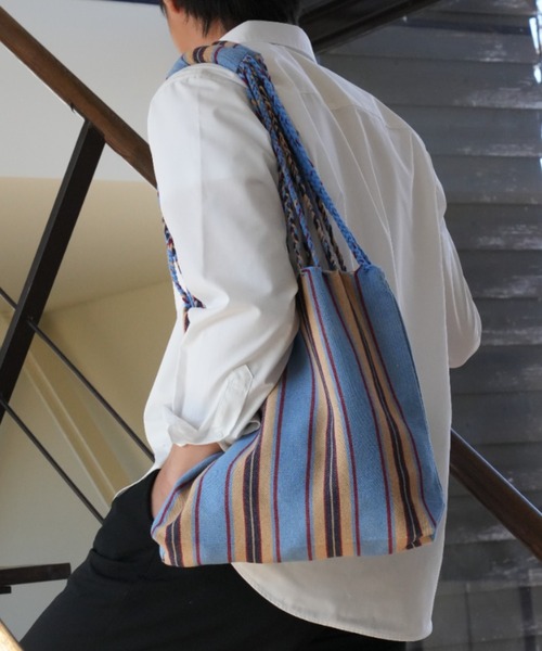 DULTON(ダルトン)の「HAMMOCK TOTE S/ハンモック トート(トートバッグ・レディース・ブルー系1/オレンジ系/グリーン系2/グリーン系3/グリーン系1/イエロー系1・S)」の2枚目の写真