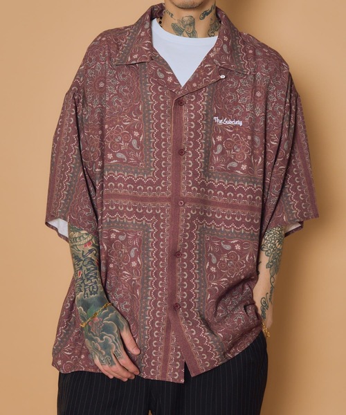 Subciety(サブサエティ)の「Medallion rayon shirt(シャツ/ブラウス・メンズ・ブラック/ホワイト/バーガンディー・LARGE/SMALL/MEDIUM/X-LARGE)」の3枚目の写真