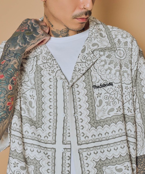 Subciety(サブサエティ)の「Medallion rayon shirt(シャツ/ブラウス・メンズ・ブラック/ホワイト/バーガンディー・LARGE/SMALL/MEDIUM/X-LARGE)」の17枚目の写真