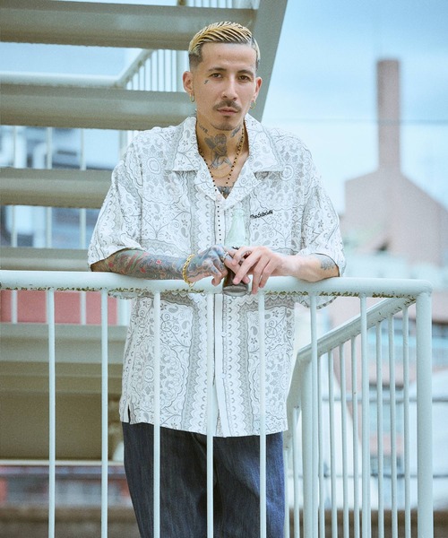 Subciety(サブサエティ)の「Medallion rayon shirt(シャツ/ブラウス・メンズ・ブラック/ホワイト/バーガンディー・LARGE/SMALL/MEDIUM/X-LARGE)」の22枚目の写真