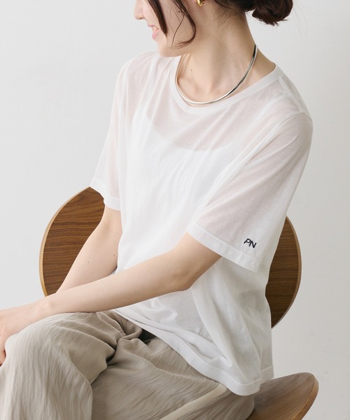 PUAL CE CIN(ピュアルセシン)の「シアーシンプルTシャツ(Tシャツ/カットソー・レディース・サックスブルー/ブラック/サーモンピンク/イエロー/オフホワイト・FREE)」の2枚目の写真