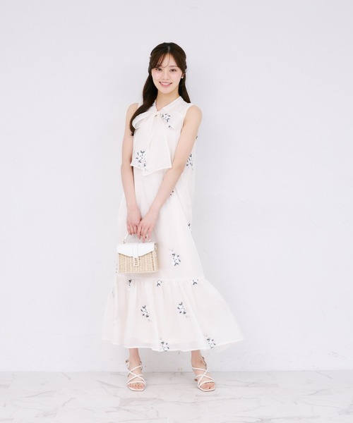 tocco closet（トッコ クローゼット）の「【ZOZO限定】フラワー刺繍