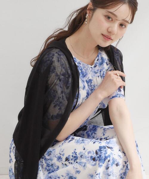 couture brooch(クチュールブローチ)の「【洗える】LEVITAジップアップフーディー(カーディガン/ボレロ・レディース・オフホワイト/サックスブルー/ブラック・42/40/38/36)」の1枚目の写真