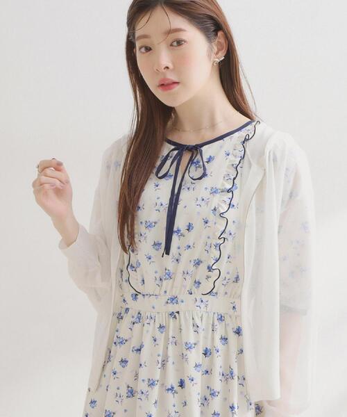 couture brooch(クチュールブローチ)の「【洗える】LEVITAジップアップフーディー(カーディガン/ボレロ・レディース・オフホワイト/サックスブルー/ブラック・42/40/38/36)」の7枚目の写真