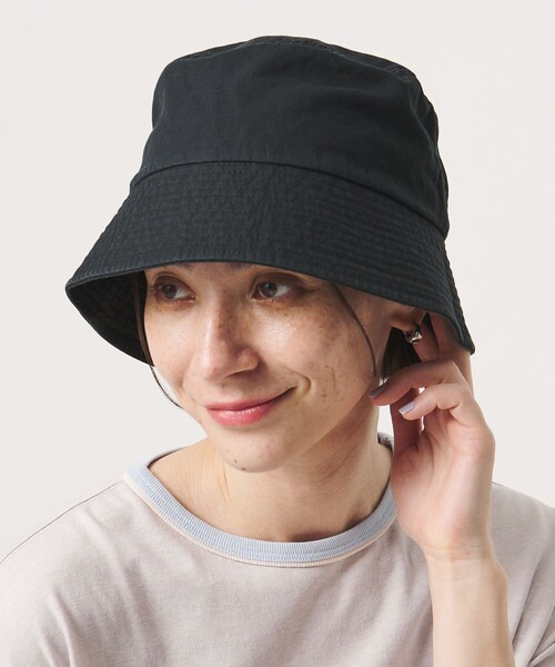 BEAUTY&YOUTH UNITED ARROWS(ビューティーアンドユースユナイテッドアローズ)の「バケット ハット ウォッシャブル(ハット・レディース・ブラック/ベージュ・FREE)」の1枚目の写真