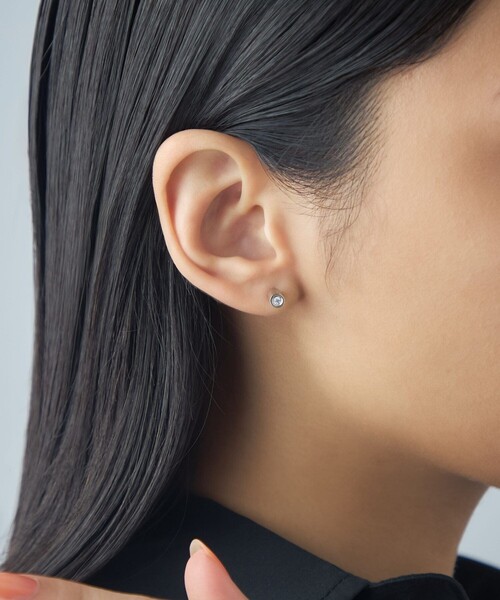 Jouete（ジュエッテ）の「[バックキャッチピアス] ジルコニア チューブ（ピアス（片耳用）・レディース・プラチナム/イエローゴールド・FREE）」の8枚目の写真