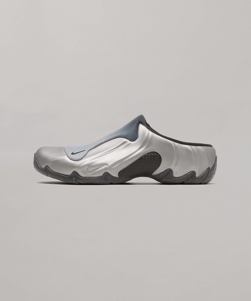 NIKE(ナイキ)の「NIKE CLOGPOSITE IR5919-044(スニーカー・メンズ・シルバー・24.5cm/25cm/24cm)」の1枚目の写真