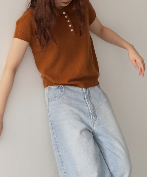 cheriella(シェリエラ)の「【cheriella】半袖ポロニットトップス SHORT SLEEVE POLO KNIT TOP(ポロシャツ・レディース・ブラウン/チャコールグレー/アイボリー・FREE)」の16枚目の写真