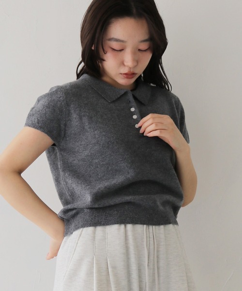 cheriella(シェリエラ)の「【cheriella】半袖ポロニットトップス SHORT SLEEVE POLO KNIT TOP(ポロシャツ・レディース・ブラウン/チャコールグレー/アイボリー・FREE)」の20枚目の写真