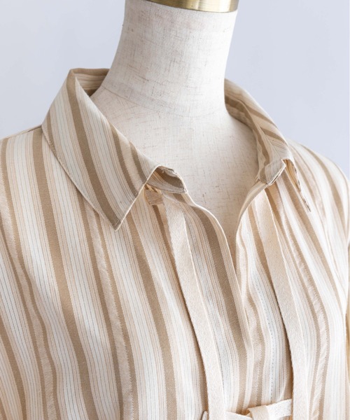 EN NEUME(エンノイム)の「Multi-Stripe Knotted Shirt(シャツ/ブラウス・レディース・ネイビー/ベージュ/ブラウン・FREE)」の18枚目の写真