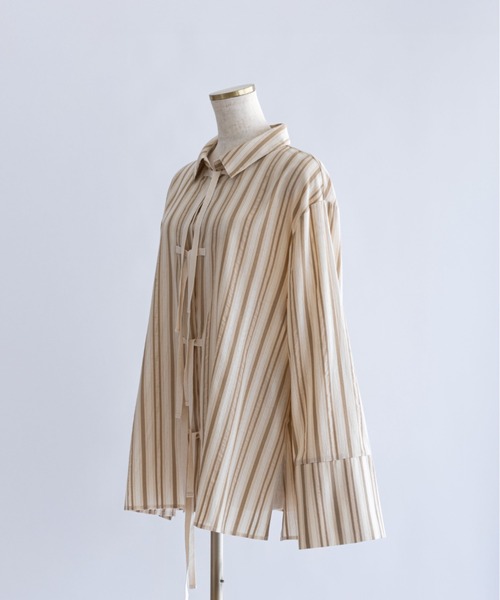 EN NEUME(エンノイム)の「Multi-Stripe Knotted Shirt(シャツ/ブラウス・レディース・ネイビー/ベージュ/ブラウン・FREE)」の13枚目の写真