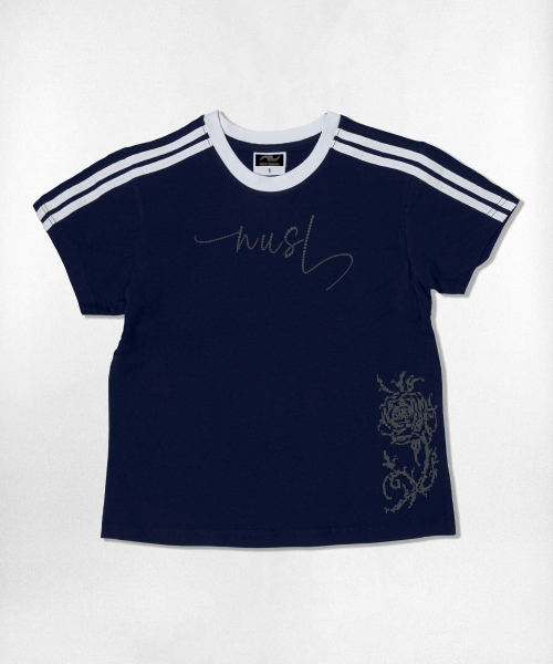 NOTUSUAL(ノットユージュアル)の「ドットローズフォントセミクロップ半袖Tシャツ6色(Tシャツ/カットソー・レディース・ネイビー/ホワイト/ピンク/ホワイト×グリーン/スカイブルー/ライトブラウン・1(S))」の9枚目の写真