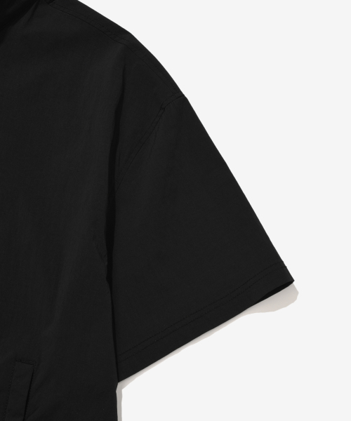 COVERNAT(カバーナット)の「ナイロンハーフジップTシャツブラック(Tシャツ/カットソー・レディース・その他・SMALL/MEDIUM/LARGE/X-LARGE/XX-LARGE)」の8枚目の写真