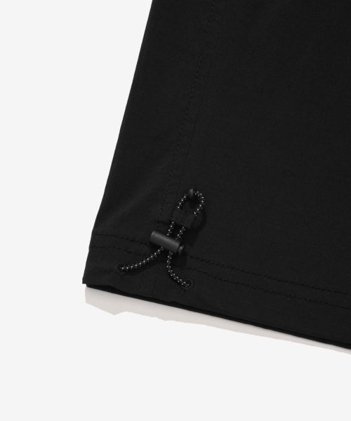 COVERNAT(カバーナット)の「ナイロンハーフジップTシャツブラック(Tシャツ/カットソー・レディース・その他・SMALL/MEDIUM/LARGE/X-LARGE/XX-LARGE)」の11枚目の写真