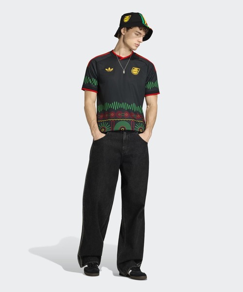 adidas(アディダス)の「ジャマイカ代表 26 × ボブ・マーリー アウェイ レプリカ ユニフォーム / アディダス adidas(Tシャツ/カットソー・メンズ・ブラック・SMALL/MEDIUM/LARGE/XXX-LARGE/XX-LARGE/X-LARGE)」の5枚目の写真