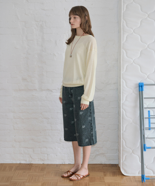 SINOON(シヌーン)の「Bermuda Denim Shorts (Grey)(デニムパンツ・レディース・チャコールグレー・MEDIUM/SMALL)」の4枚目の写真