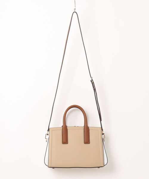 MICHAEL KORS(マイケルコース)の「LAILA カラーブロック ぺブルレザー サッチェル スモール(ハンドバッグ・レディース・ベージュ系その他・FREE)」の6枚目の写真