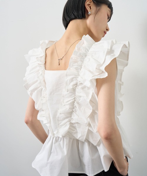 NOGLE(ノグル)の「【NOGLE/ノグル】2WAYフリルギャザーペプラムブラウス(シャツ/ブラウス・レディース・ブルー/ブラック/ホワイト・FREE)」の12枚目の写真