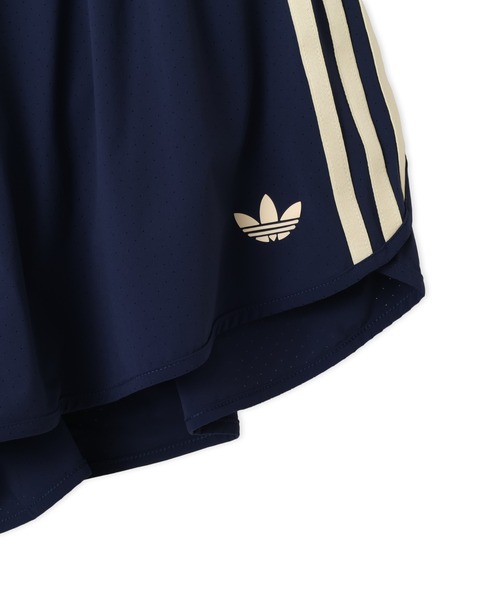 adidas(アディダス)の「adidas OG SPORT SHORTS / アディダス オリジナルス スポーツショーツ(その他パンツ・レディース・ネイビー・L/M/S)」の7枚目の写真