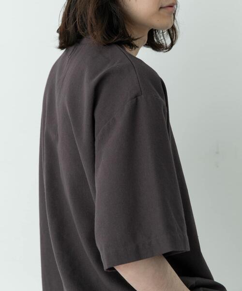 URBAN RESEARCH Sonny Label（アーバンリサーチサニーレーベル）の「接触冷感リネン混ショートスリーブTシャツ（Tシャツ/カットソー・メンズ・チャコールグレー/ストライプ/ブラック・X-LARGE/LARGE/MEDIUM）」の11枚目の写真