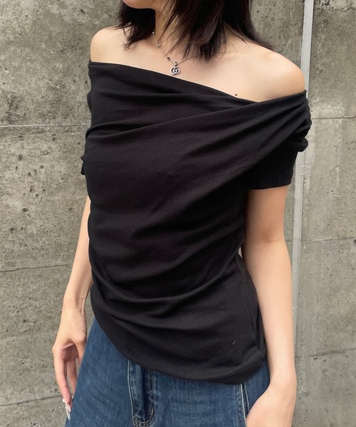 ROGER AND RAW(ロジャーアンドロウ)の「アシメドレープネック半袖トップス(Tシャツ/カットソー・レディース・ホワイト/ブラック/ピンク・FREE)」の16枚目の写真