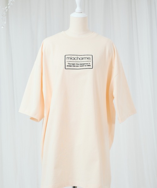 miacharme（ミアシャルム）の「ロゴTシャツ（Tシャツ/カットソー・レディース・ブラック/ベージュ・MEDIUM/LARGE）」の8枚目の写真