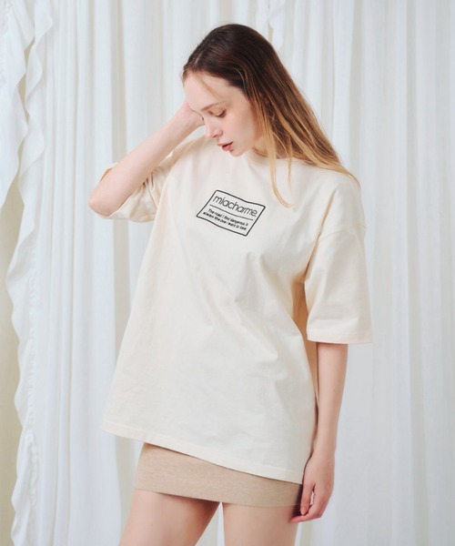 miacharme（ミアシャルム）の「ロゴTシャツ（Tシャツ/カットソー・レディース・ブラック/ベージュ・MEDIUM/LARGE）」の4枚目の写真